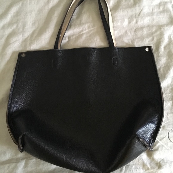 Free People Handbags - Free people vegan black leather bag tote